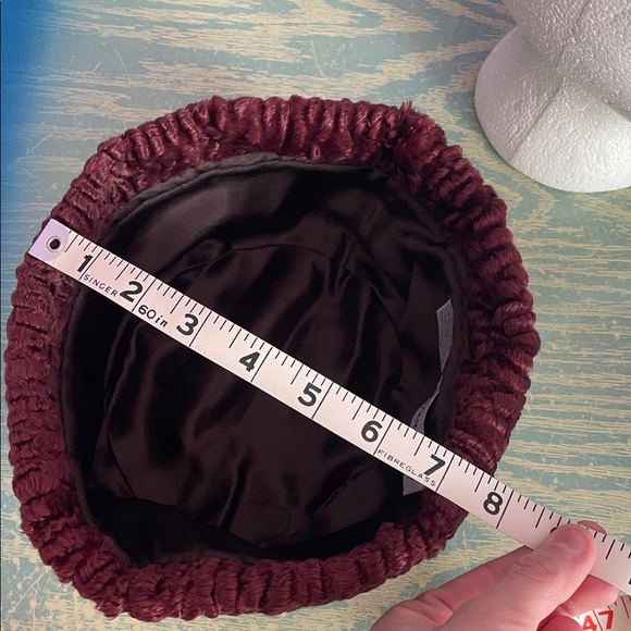 Vintage Betmar New York Velvet Pillbox Hat With Decorative Soutache Knot Trim main image 5